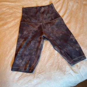 Lululemon Align Super High Rise Short 10in Womens Size 4